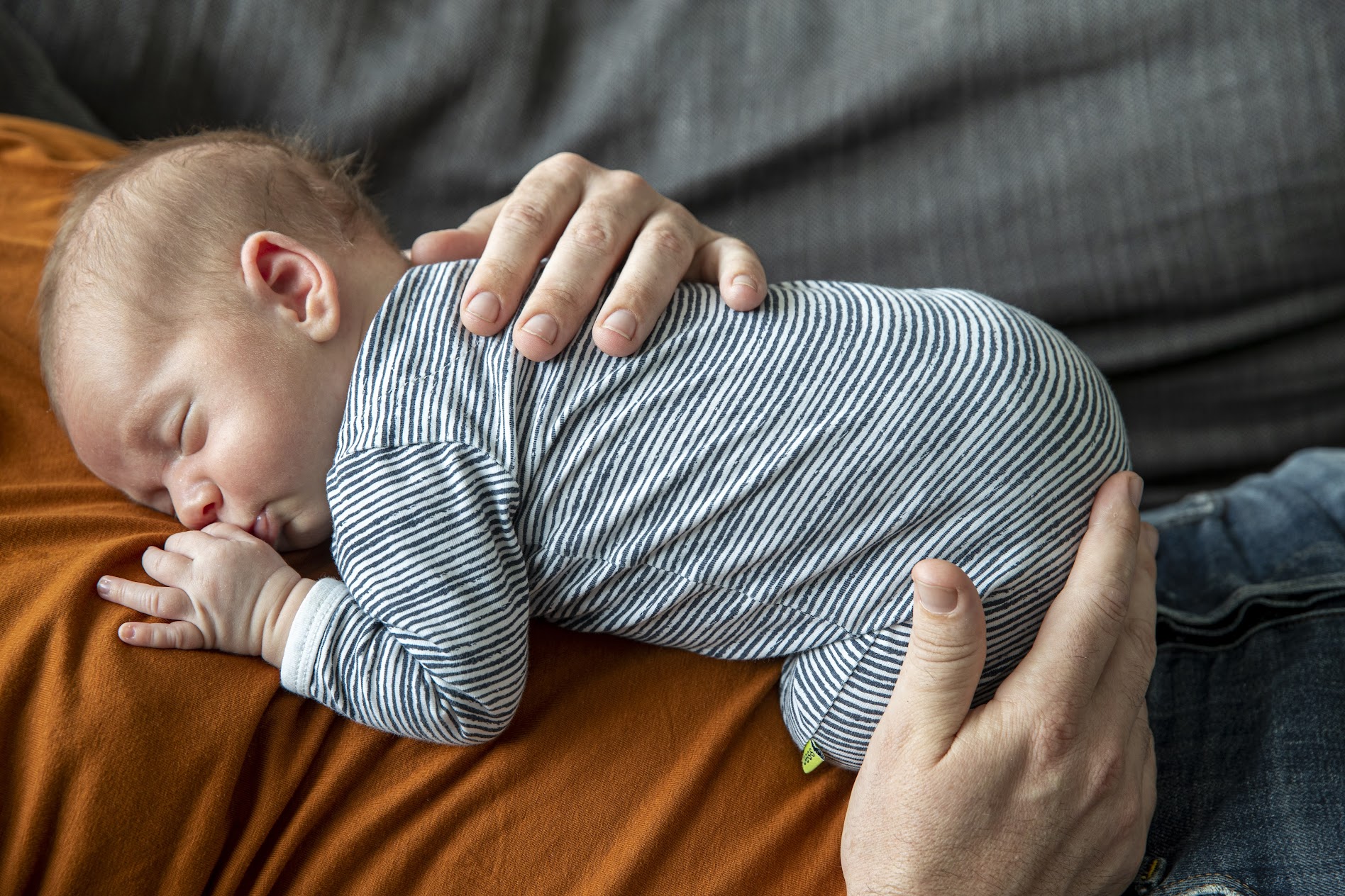 papa en newborn