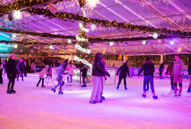 Overdekte schaatsbaan Winterland Hasselt