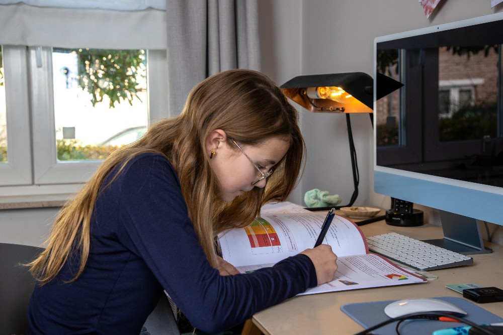 tiener studeren