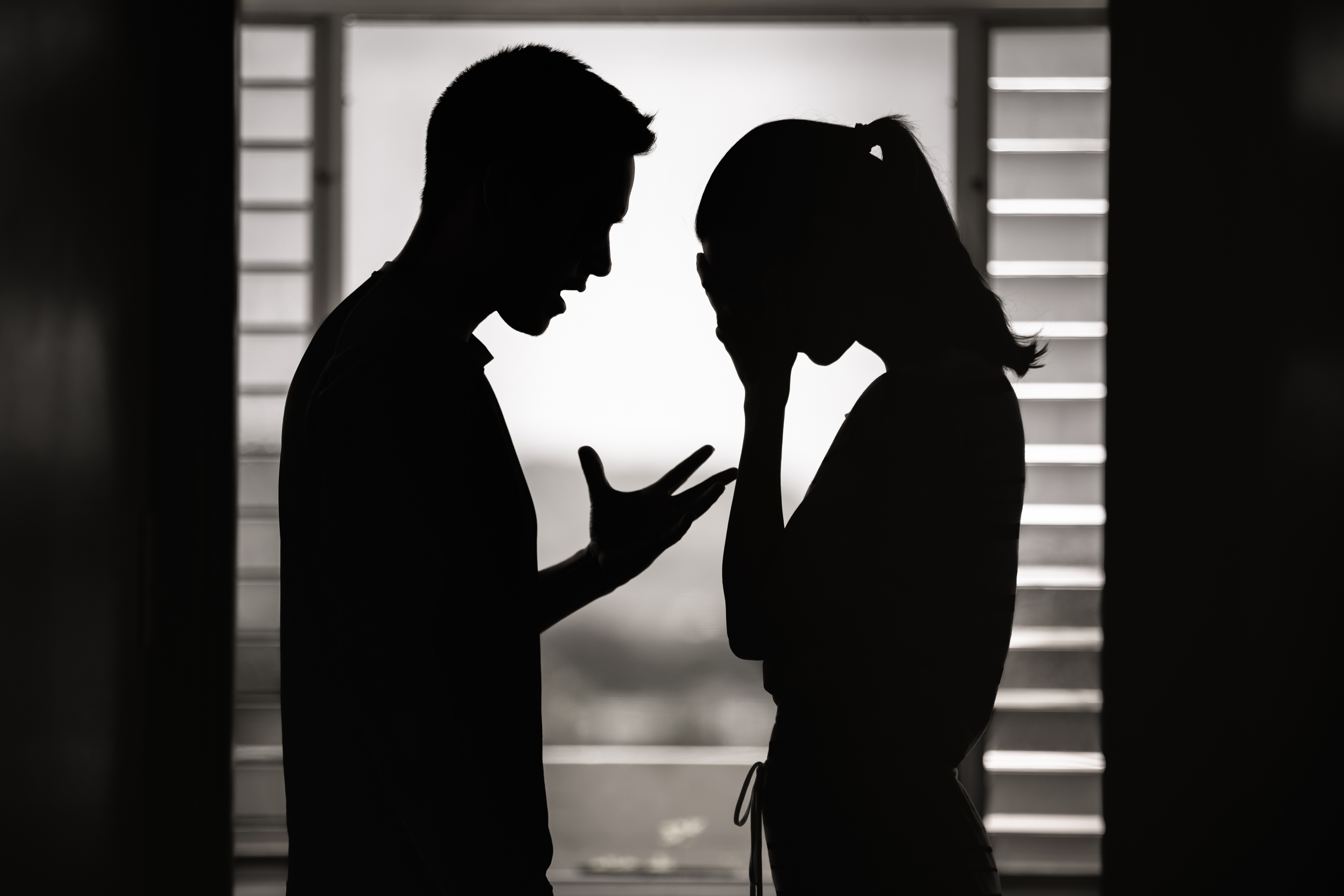 man en vrouw hebben ruzie
