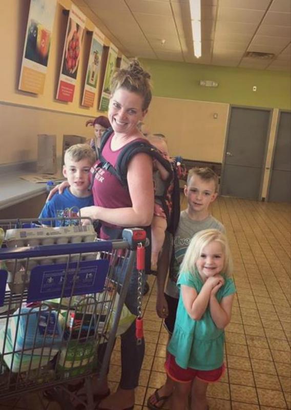 gezinsfoto in supermarkt 