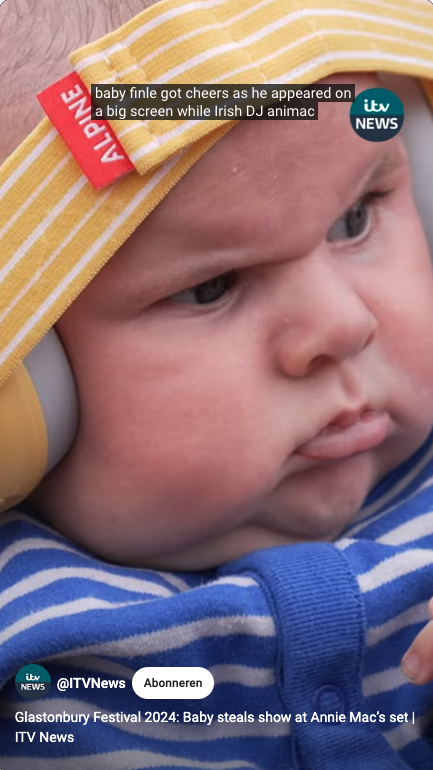 Baby Finlay op Glastonbury