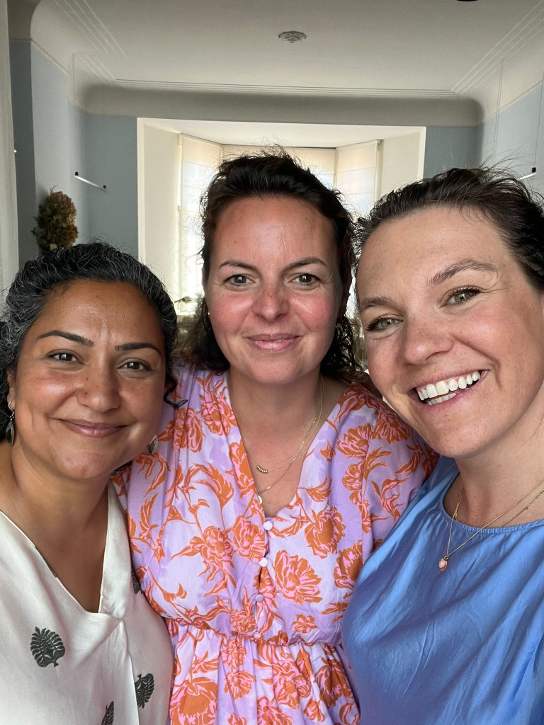 Siska Schoeters, Binu Singh en Lies Clerx 