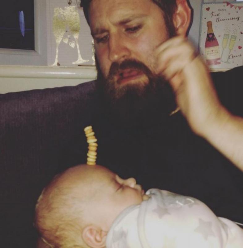 papa met kind