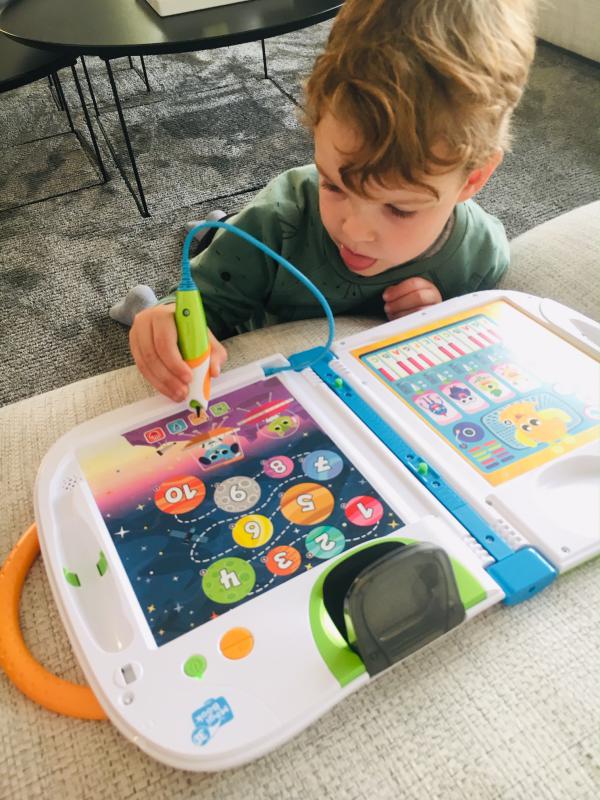 MagiBook