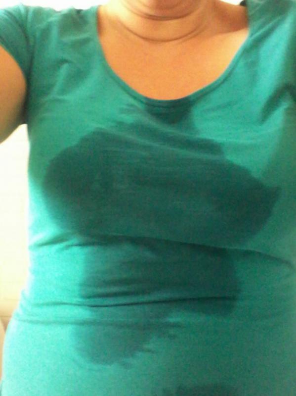 vrouw met vuile Tshirt