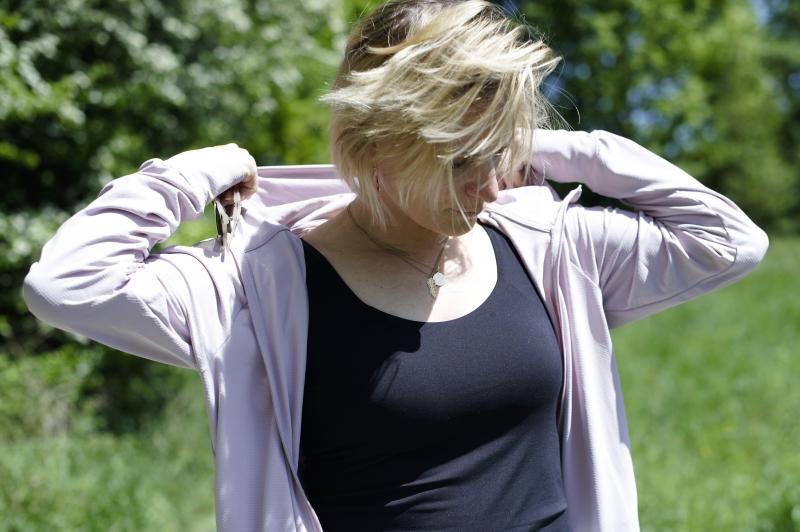 vrouw met jasje