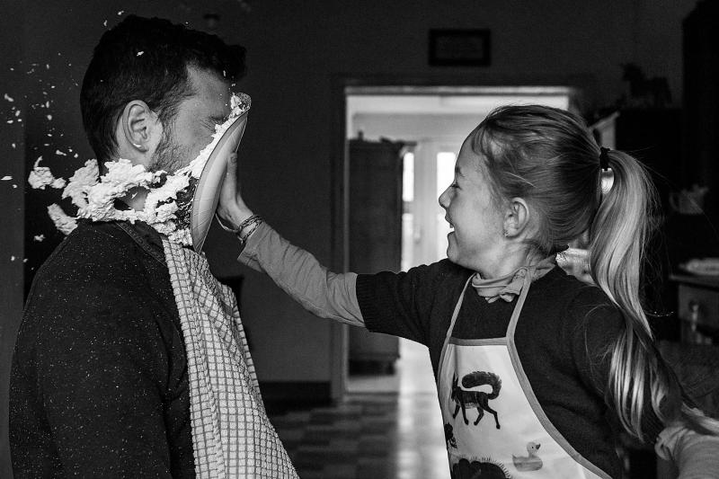 papa en dochter koken