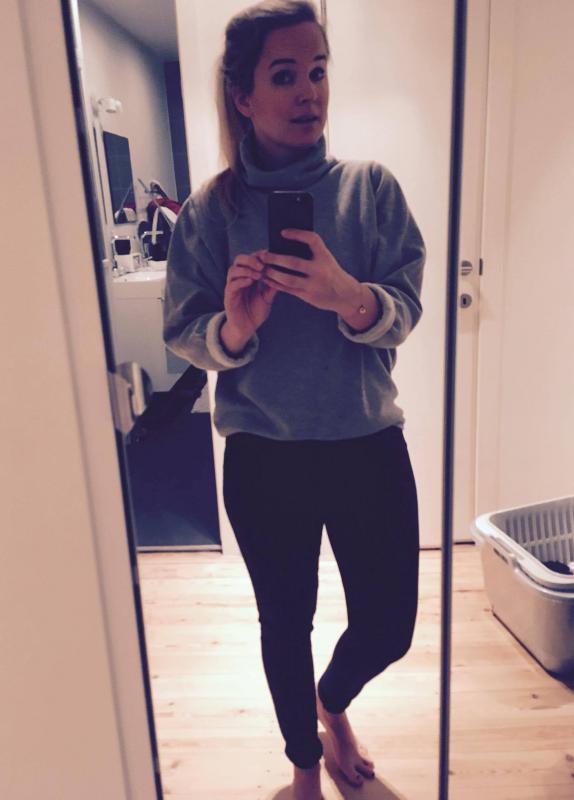 mama neemt selfie